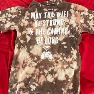 Kids shirt. Size small.